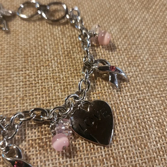 Cookie Lee Women's Official Breast Cancer 🎀 Charm Bracelet ✨️ NWOT - Picture 10 of 10